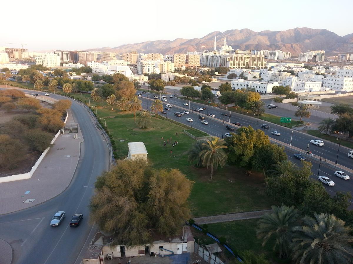 Muscat Inn Hotel Екстериор снимка