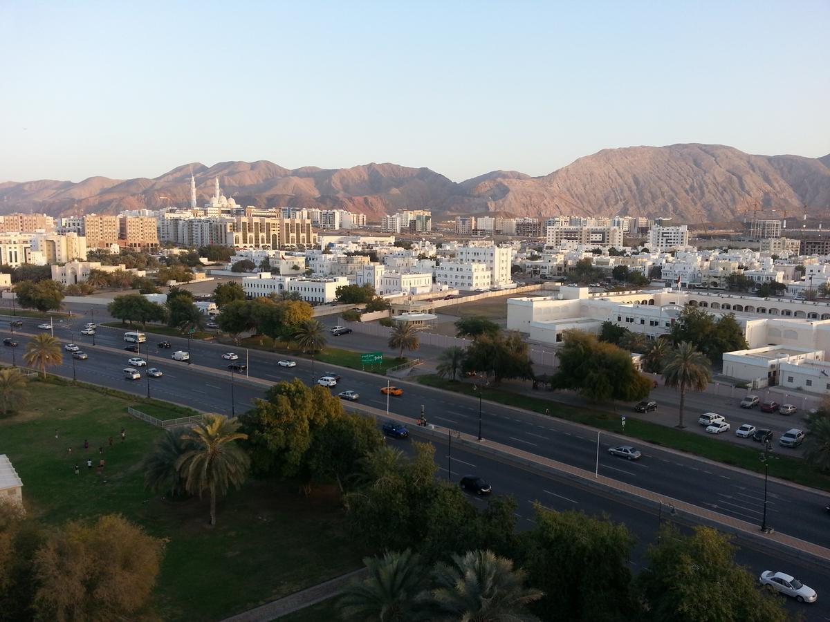 Muscat Inn Hotel Екстериор снимка