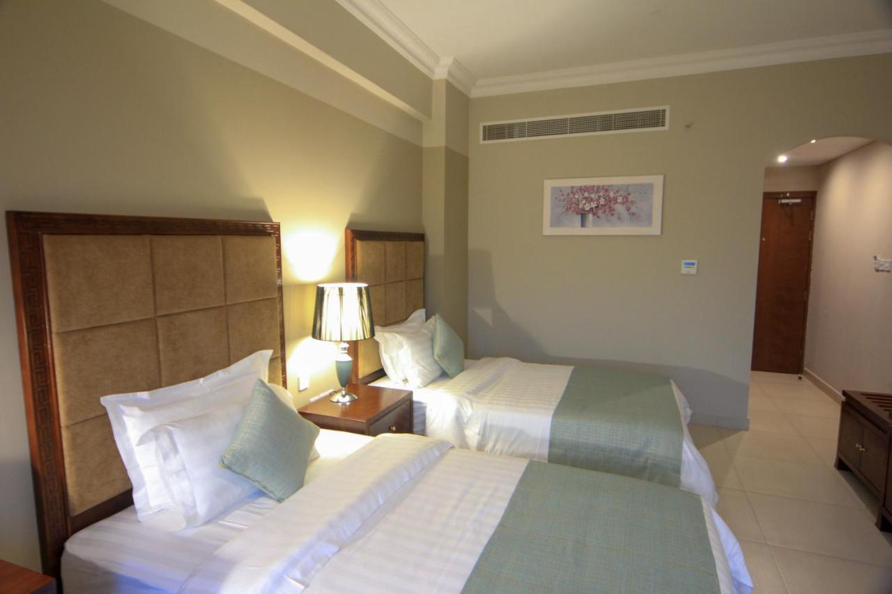 Muscat Inn Hotel Екстериор снимка